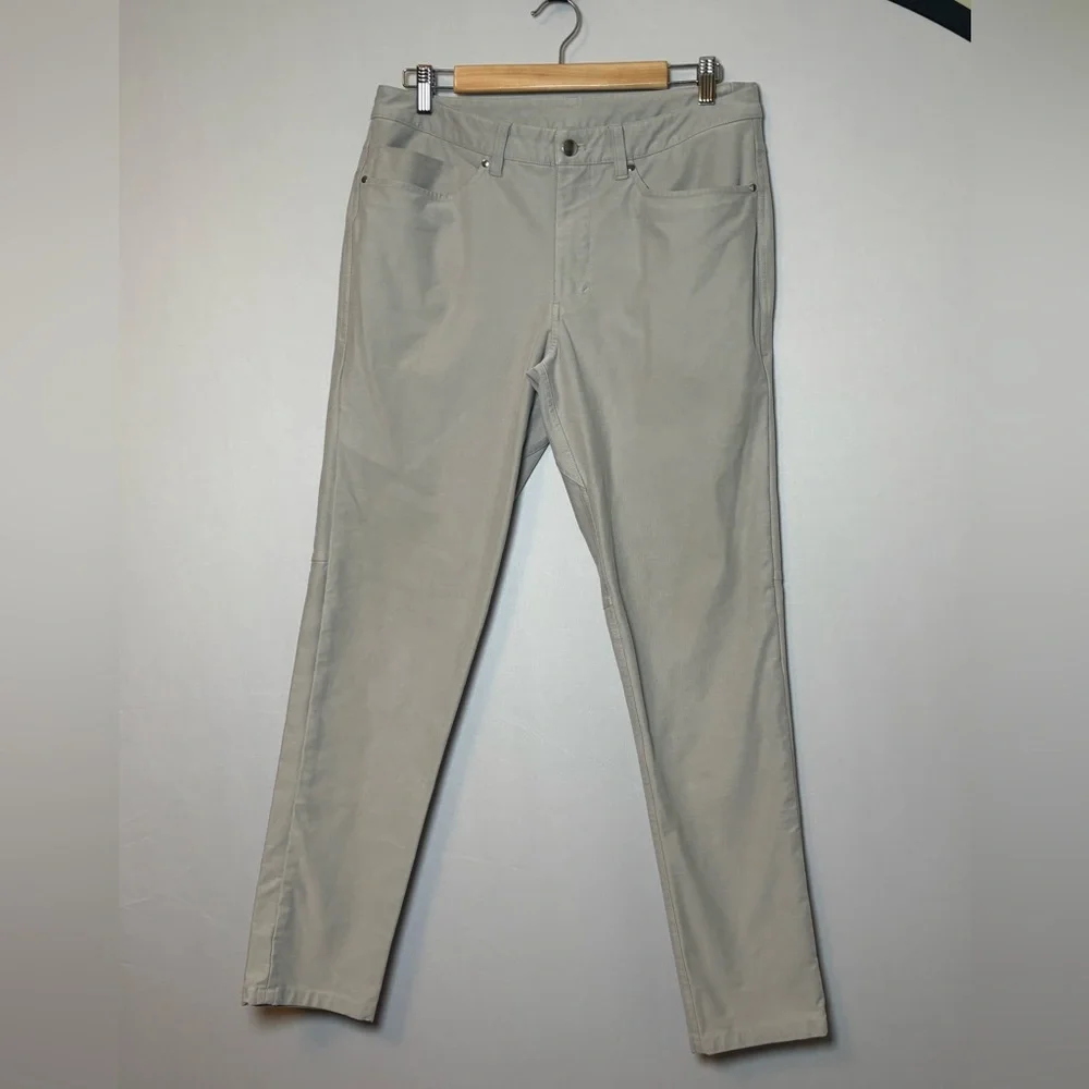 Lululemon Mens Commission Slim-Fit Pants WovenAir 32/32 Warpstreme Tan